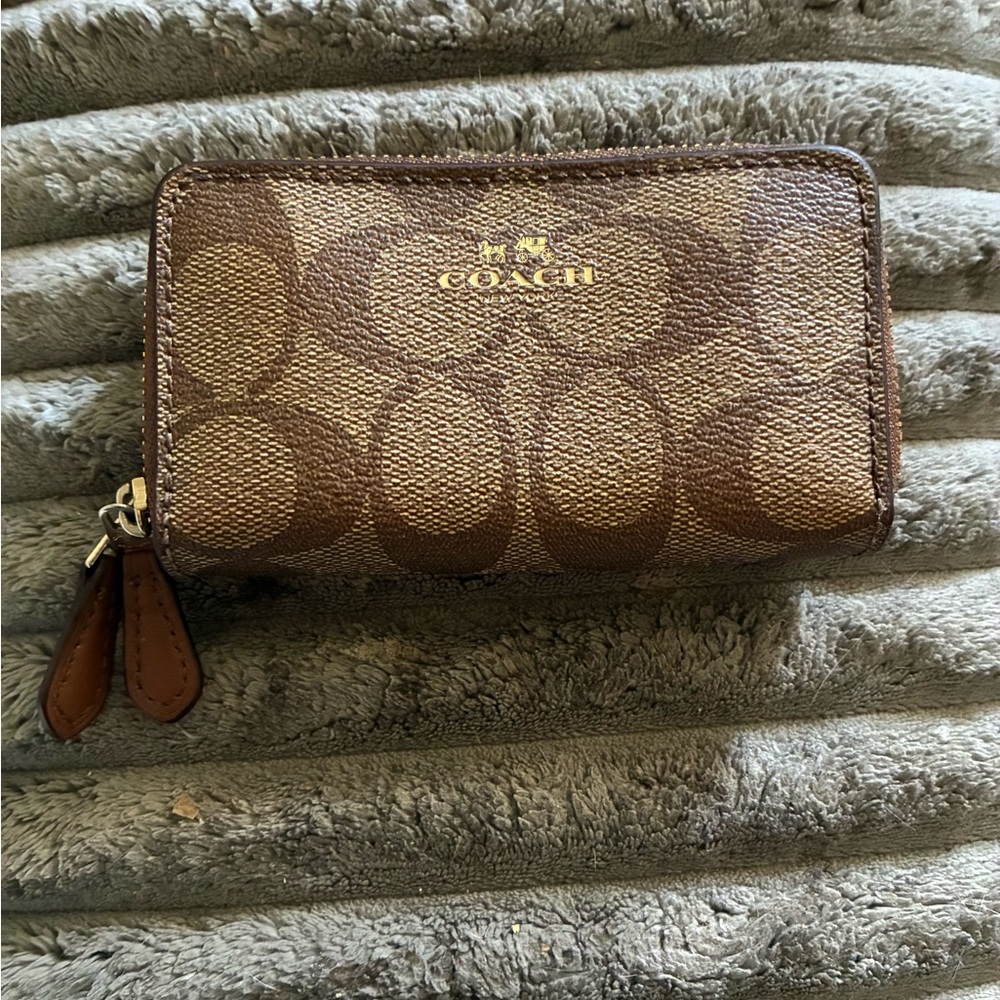 COACH Brown Signature Small Zip Card Case with Double Leather Pulls